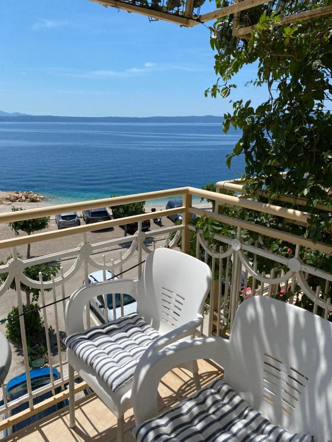 Villa Leo Beach Apartment Подгора Екстериор снимка