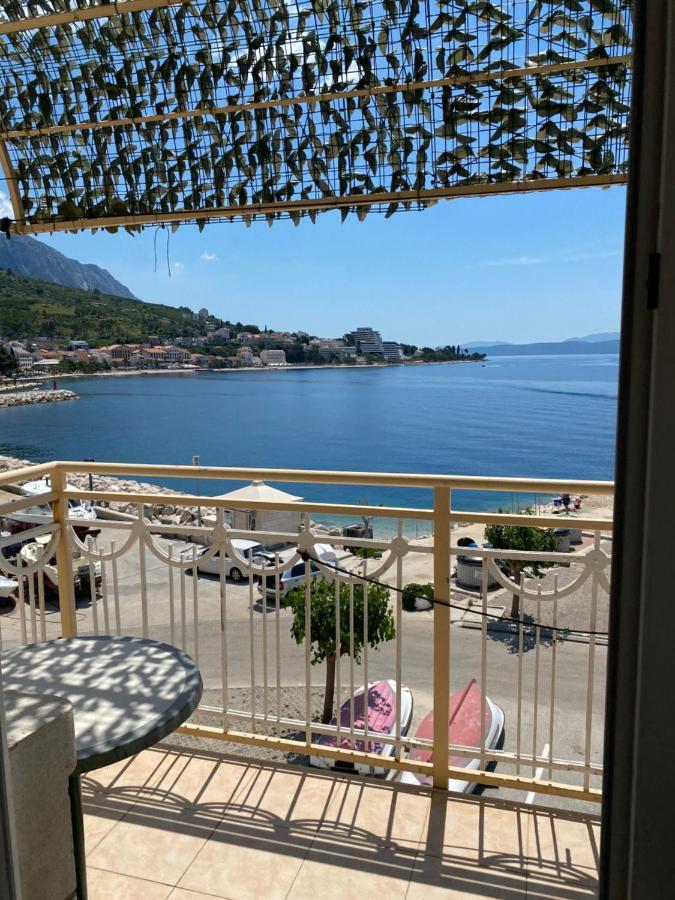 Villa Leo Beach Apartment Подгора Екстериор снимка