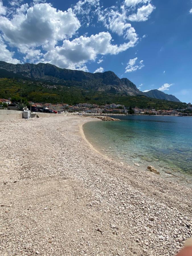 Villa Leo Beach Apartment Подгора Екстериор снимка