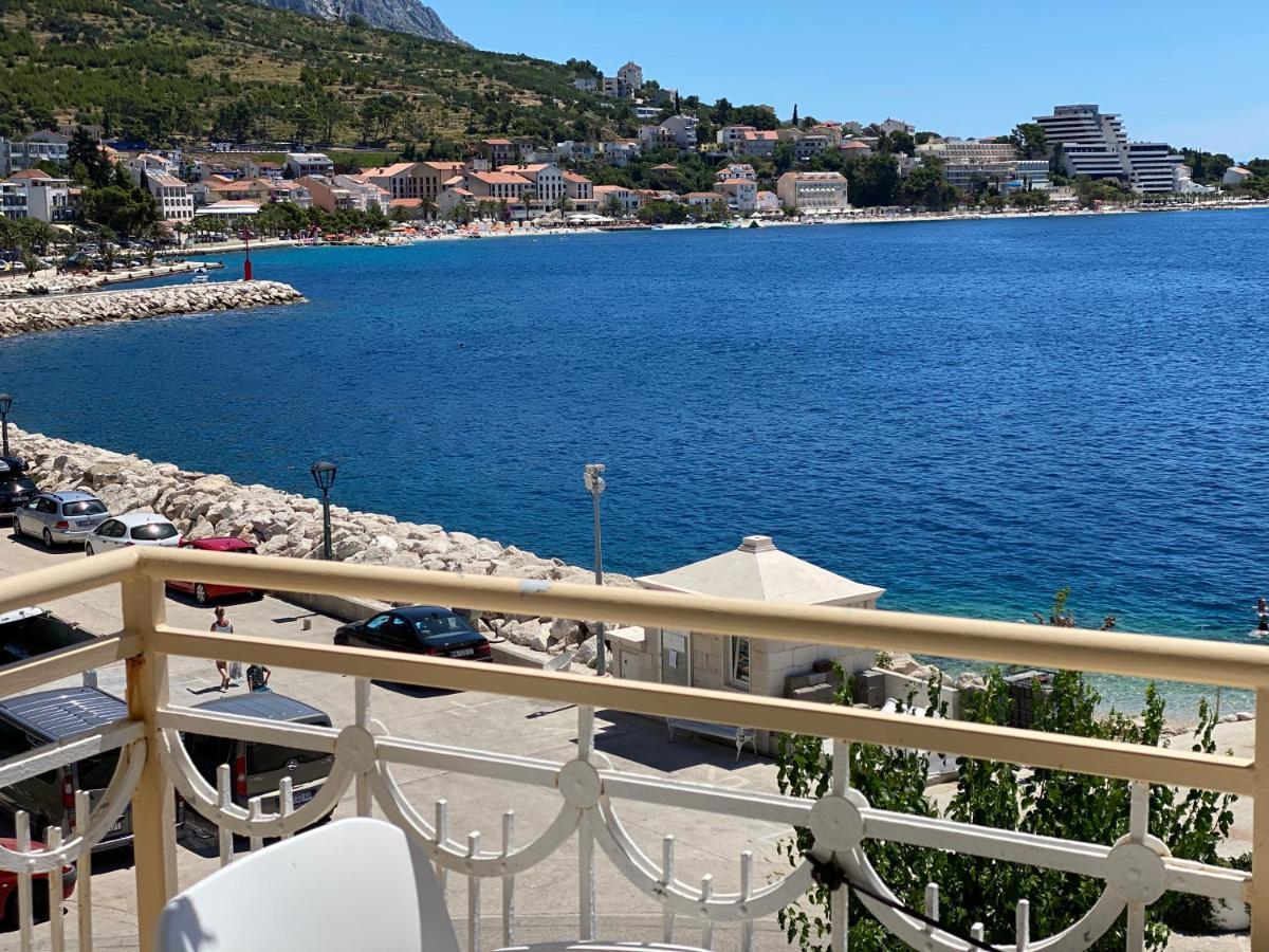 Villa Leo Beach Apartment Подгора Екстериор снимка